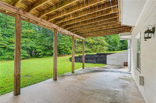 145 Clear Spring Lane, Oxford, GA 30054