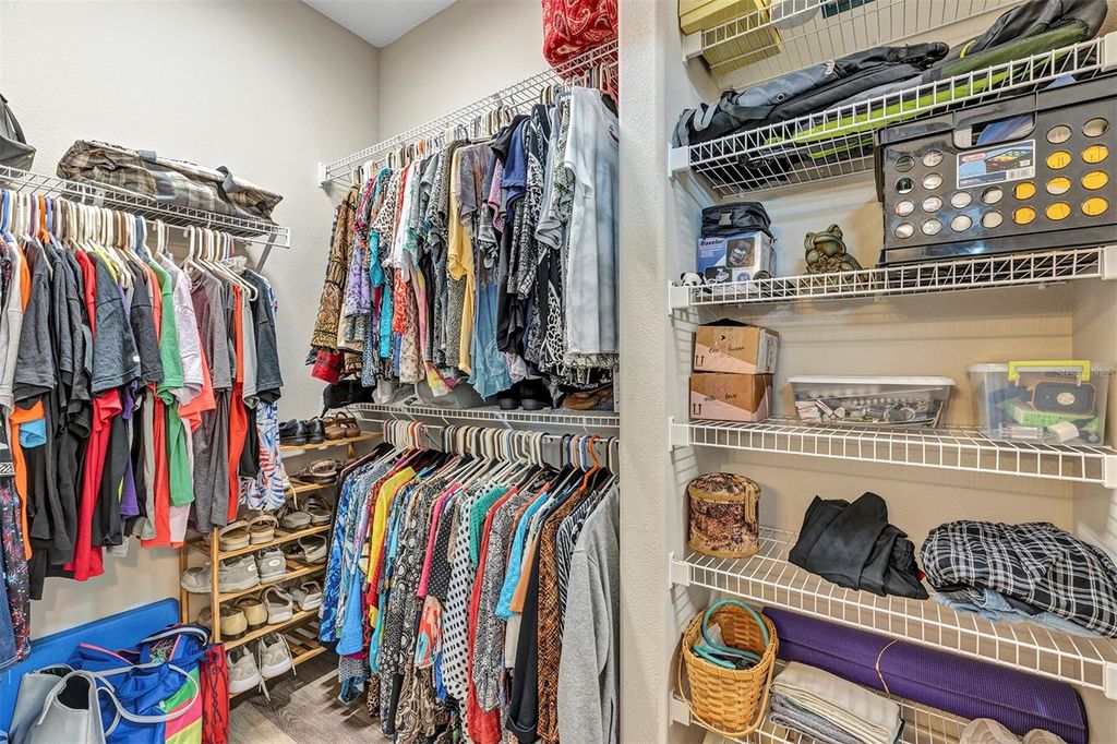 Image 19 of property listing at 4541 SHENANDOAH RIVER TRAIL, Leesburg, FL 34748