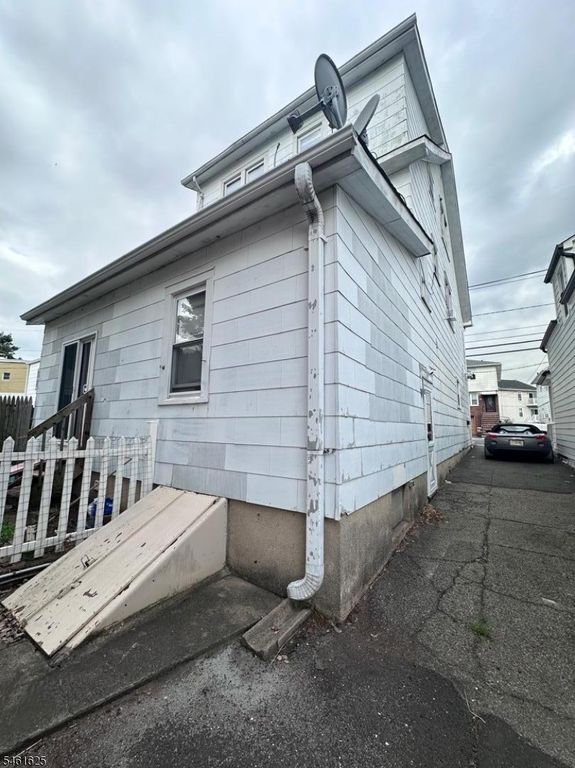 1215 Broadway, Hillside Twp., NJ 07205 — photo 2
