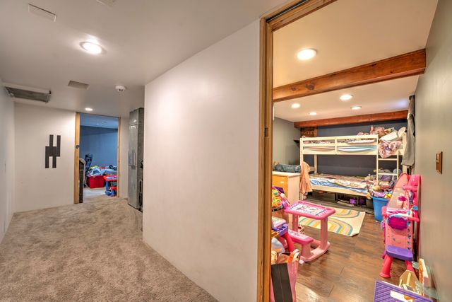 510 7th St SE, Minot, ND 58701