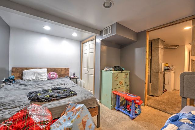 510 7th St SE, Minot, ND 58701