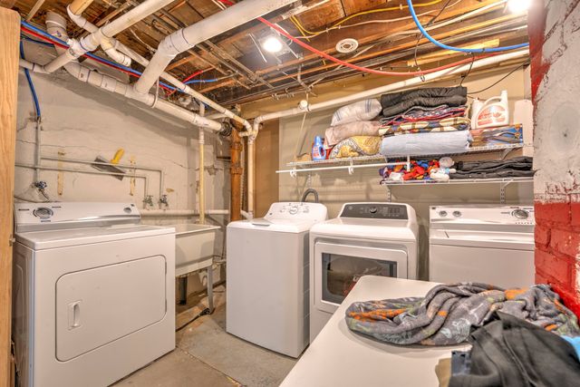 510 7th St SE, Minot, ND 58701