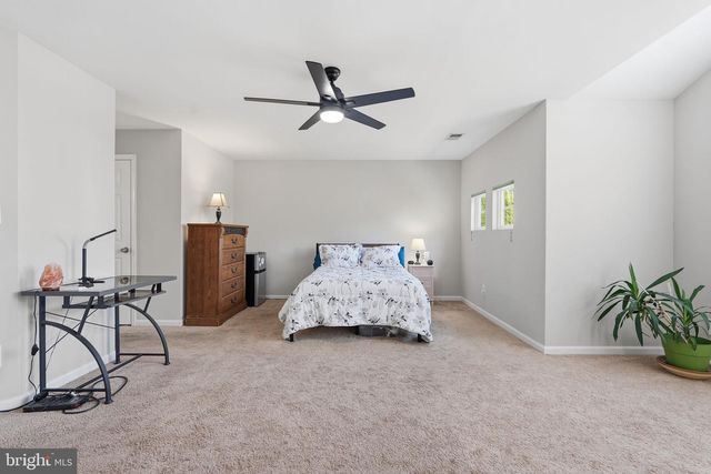 14840 LINKS POND CIR, Gainesville, VA 20155