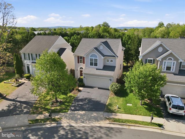 14840 LINKS POND CIR, Gainesville, VA 20155