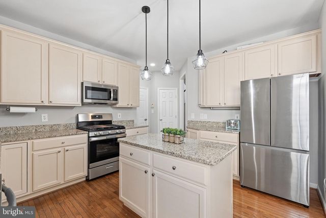 14840 LINKS POND CIR, Gainesville, VA 20155