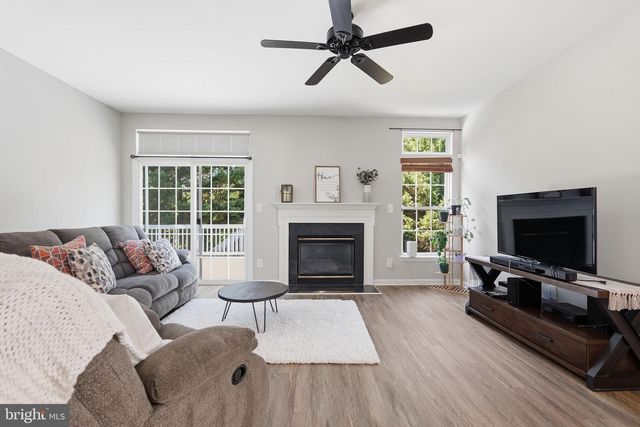 14840 LINKS POND CIR, Gainesville, VA 20155