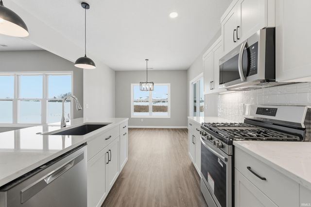 4914 Whittlebury Drive, Fort Wayne, IN 46818