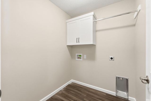 4914 Whittlebury Drive, Fort Wayne, IN 46818