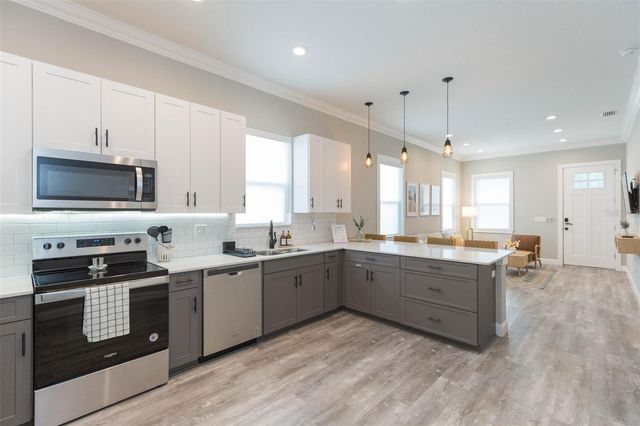 2901 N BOULEVARD, Tampa, FL 33602