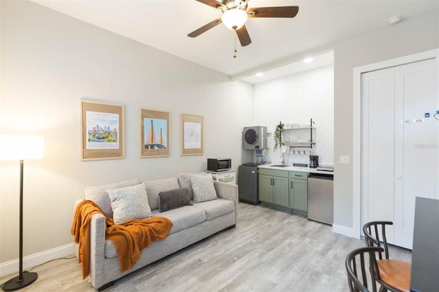 2901 N BOULEVARD, Tampa, FL 33602