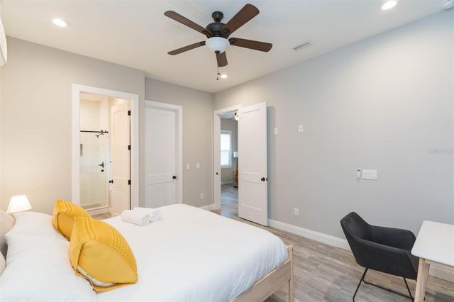 2901 N BOULEVARD, Tampa, FL 33602