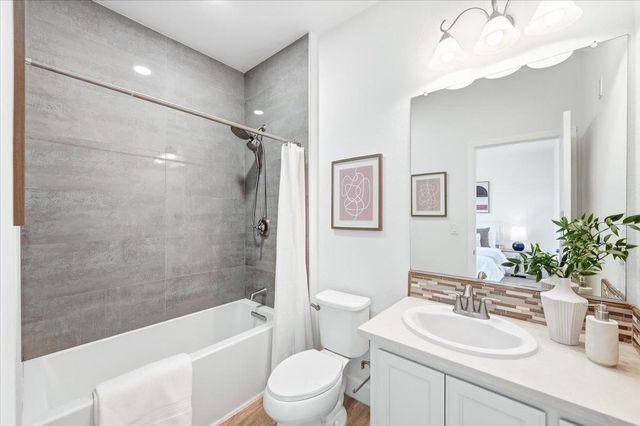 2982 Via Torino Pl, Santa Clara, CA 95051