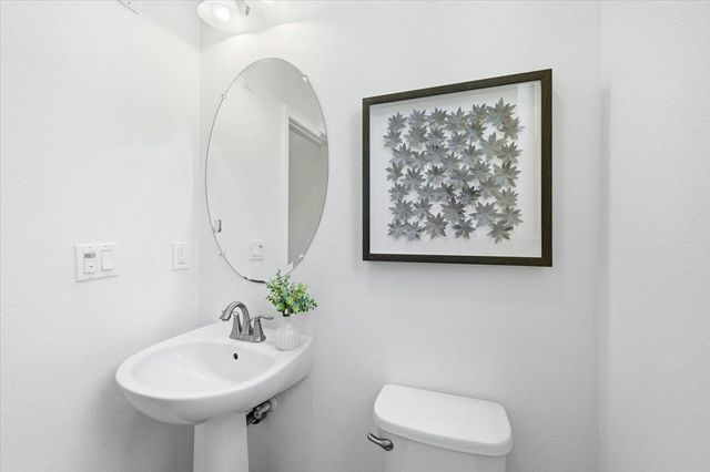 2982 Via Torino Pl, Santa Clara, CA 95051