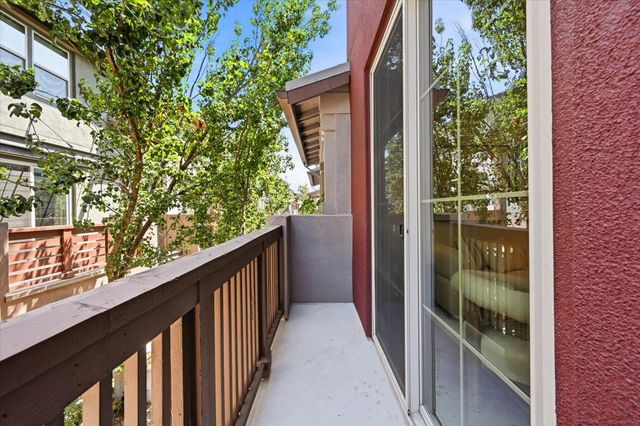 2982 Via Torino Pl, Santa Clara, CA 95051