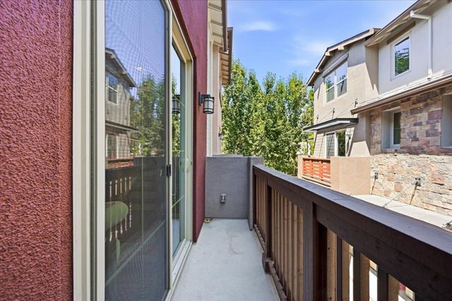 2982 Via Torino Pl, Santa Clara, CA 95051