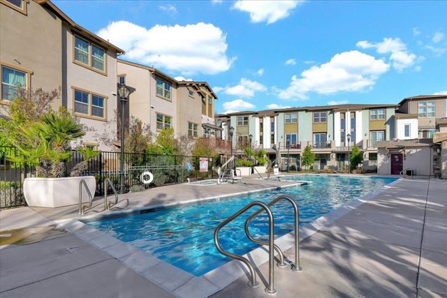 2982 Via Torino Pl, Santa Clara, CA 95051