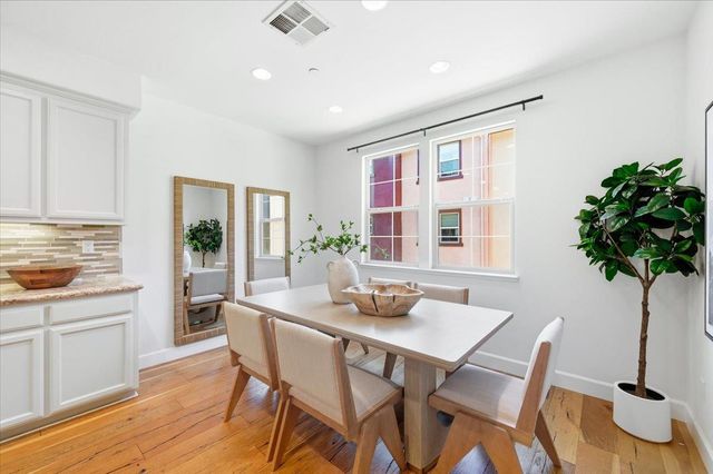 2982 Via Torino Pl, Santa Clara, CA 95051
