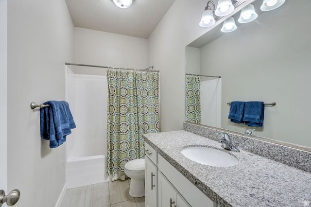 11672 S WILLOW WALK DR, South Jordan, UT 84009