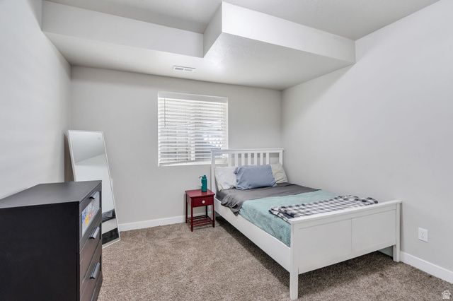 11672 S WILLOW WALK DR, South Jordan, UT 84009