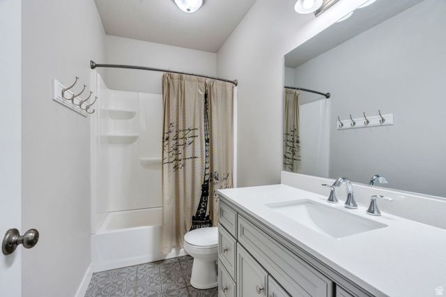 11672 S WILLOW WALK DR, South Jordan, UT 84009