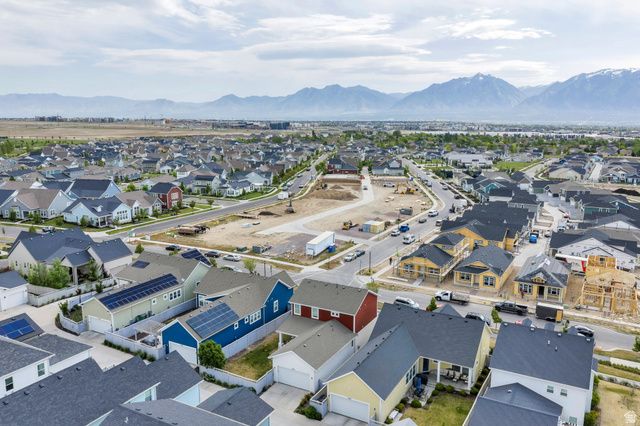 11672 S WILLOW WALK DR, South Jordan, UT 84009