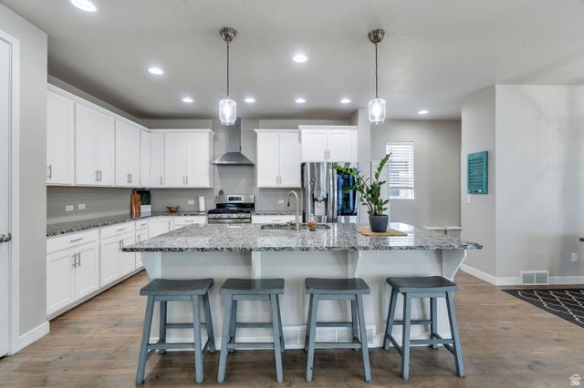 11672 S WILLOW WALK DR, South Jordan, UT 84009