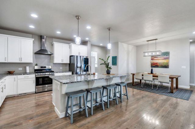 11672 S WILLOW WALK DR, South Jordan, UT 84009