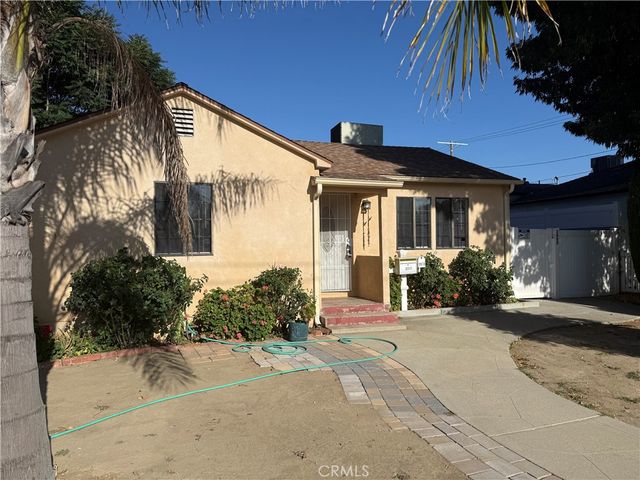 7051 Lindley, Reseda, CA 91335