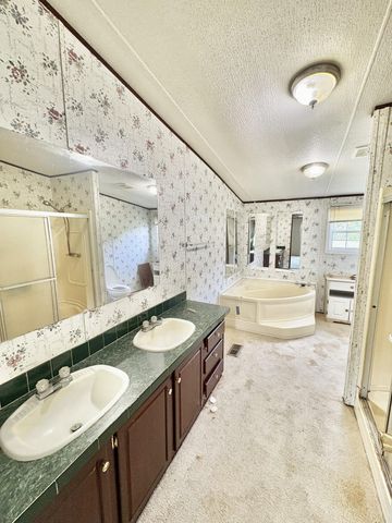 1646 Wells Road, Summerton, SC 29148