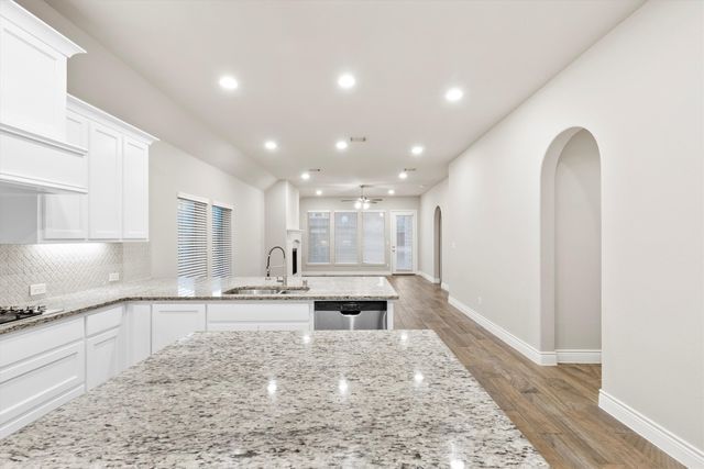 8541 White River Trail, Mckinney, TX 75071