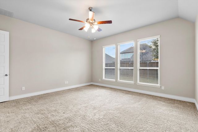 8541 White River Trail, Mckinney, TX 75071