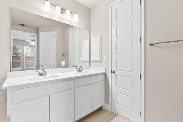 8541 White River Trail, Mckinney, TX 75071