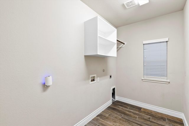 8541 White River Trail, Mckinney, TX 75071