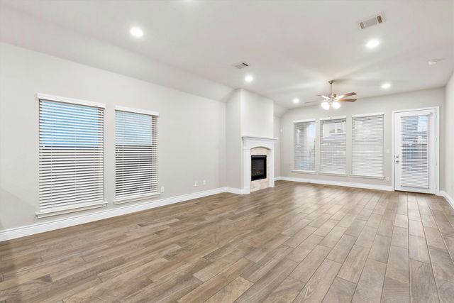 8541 White River Trail, Mckinney, TX 75071