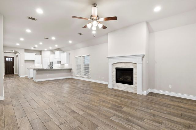 8541 White River Trail, Mckinney, TX 75071