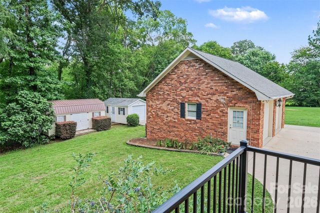 3831 Amarillo Drive SW, Concord, NC 28027
