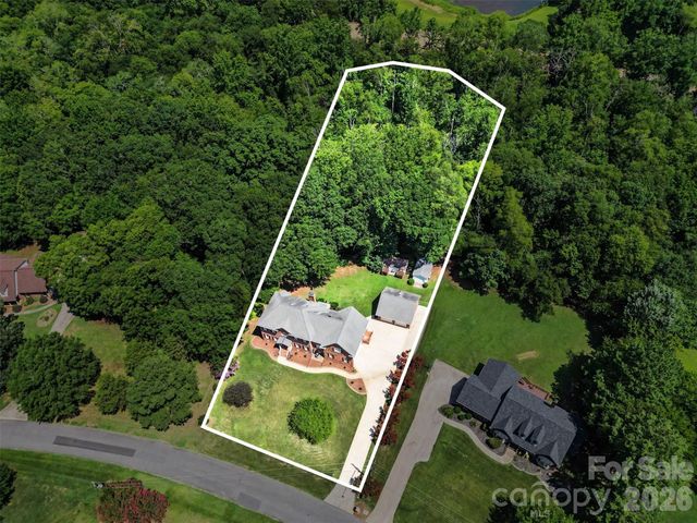 3831 Amarillo Drive SW, Concord, NC 28027