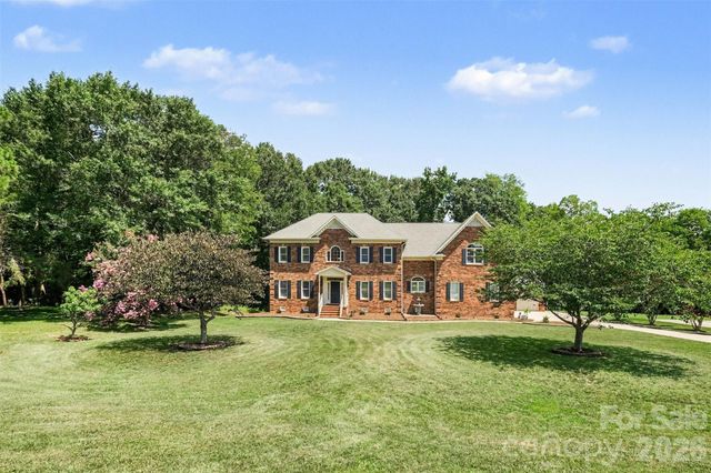 3831 Amarillo Drive SW, Concord, NC 28027