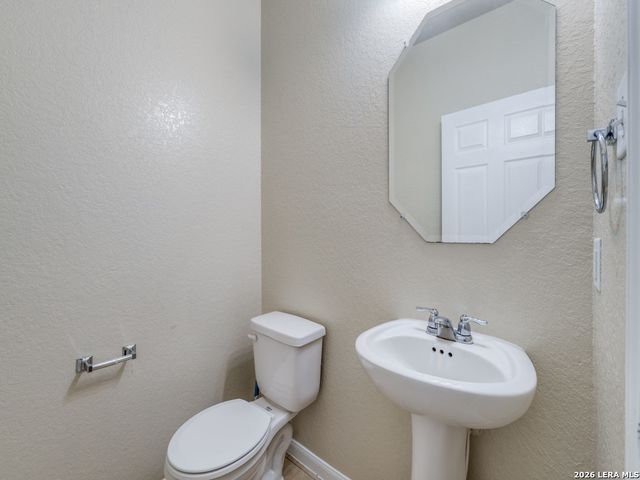 1507 Barons Den, San Antonio, TX 78245