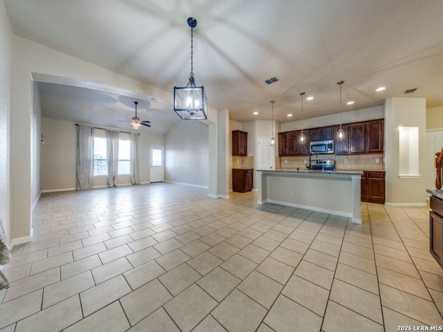 1507 Barons Den, San Antonio, TX 78245
