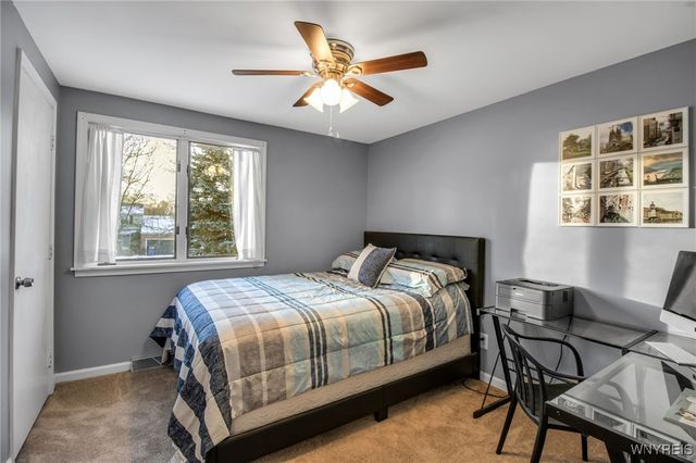 271 Sprucewood, Amherst, NY 14221