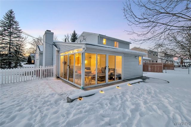 271 Sprucewood, Amherst, NY 14221