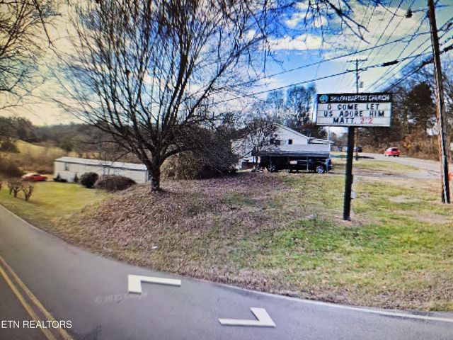 1063 Boyds Creek Hwy, Seymour, TN 37865