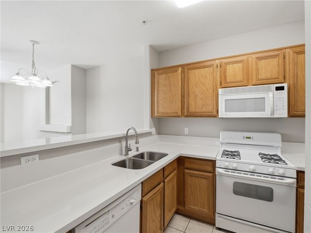 7131 South Durango Drive 201, Las Vegas, NV 89113