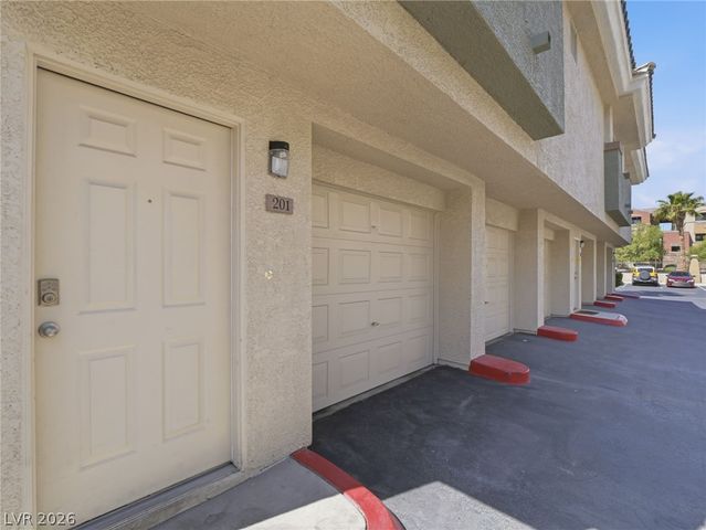 7131 South Durango Drive 201, Las Vegas, NV 89113