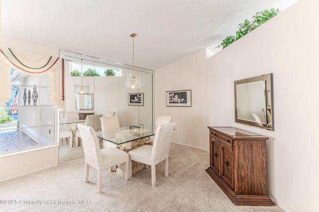 2075 Quailwood Lane, Spring Hill, FL 34606