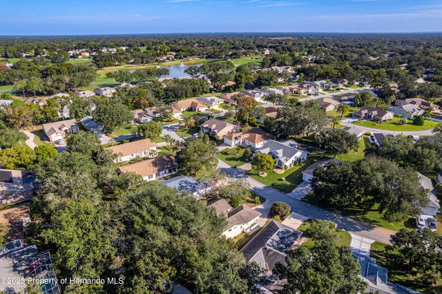 2075 Quailwood Lane, Spring Hill, FL 34606