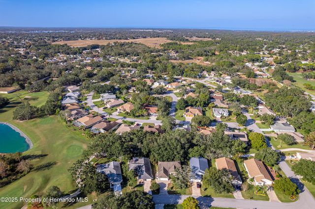 2075 Quailwood Lane, Spring Hill, FL 34606