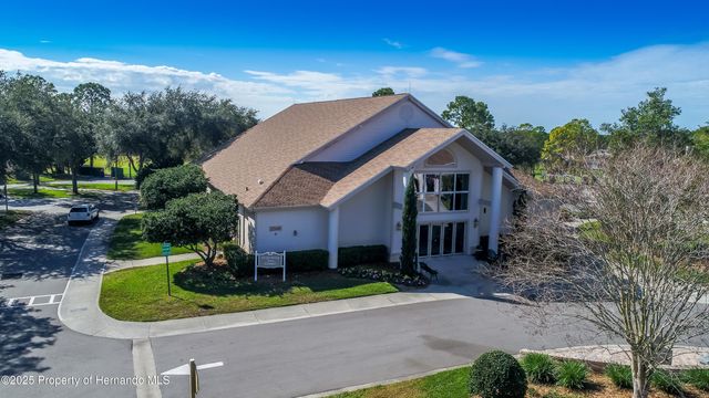 2075 Quailwood Lane, Spring Hill, FL 34606