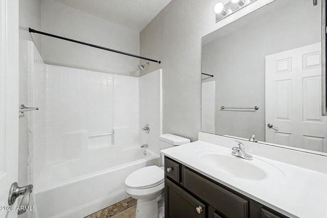 1940 S TALBOT Circle, Mesa, AZ 85209